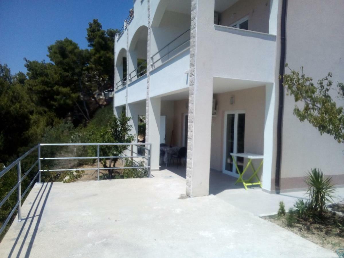 Apartmani Marija Jakir Brela Bagian luar foto