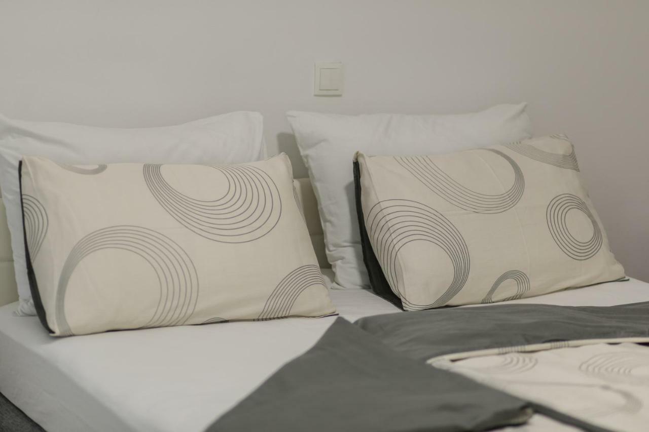 Apartmani Marija Jakir Brela Bagian luar foto