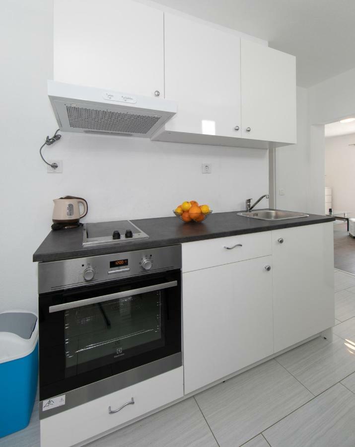 Apartmani Marija Jakir Brela Bagian luar foto