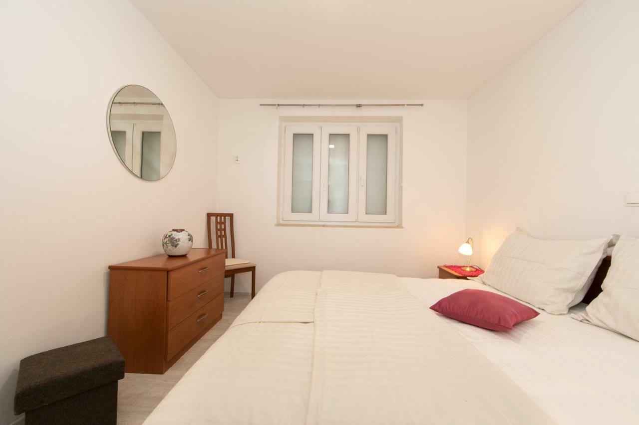 Apartmani Marija Jakir Brela Bagian luar foto